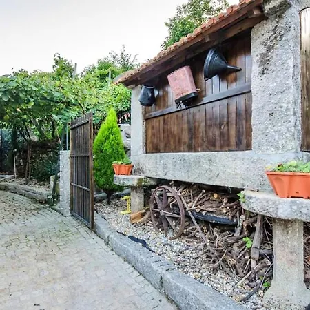 Charming In Cividade, 150 M² With Private Pool