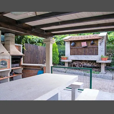 Villa Charming In Cividade, 150 M² With Private Pool Cividade