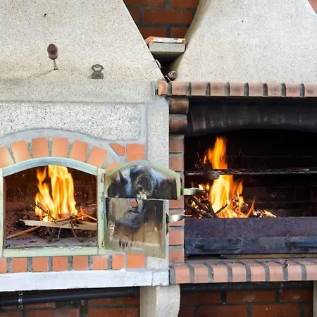 Charming In Cividade, 150 M² With Private Pool Villa Cividade