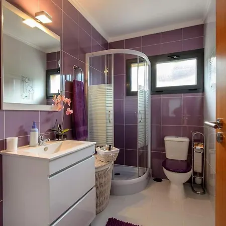 Charming In Cividade, 150 M² With Private Pool Villa *
