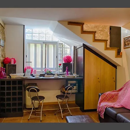 Charming In Cividade, 150 M² With Private Pool Villa