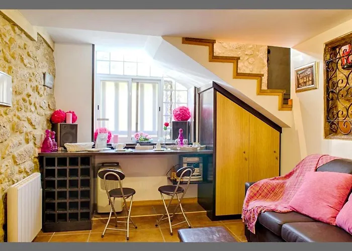 Charming In Cividade, 150 M² With Private Pool Villa Cividade