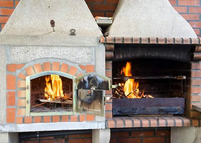 Charming In Cividade, 150 M² With Private Pool Villa Cividade